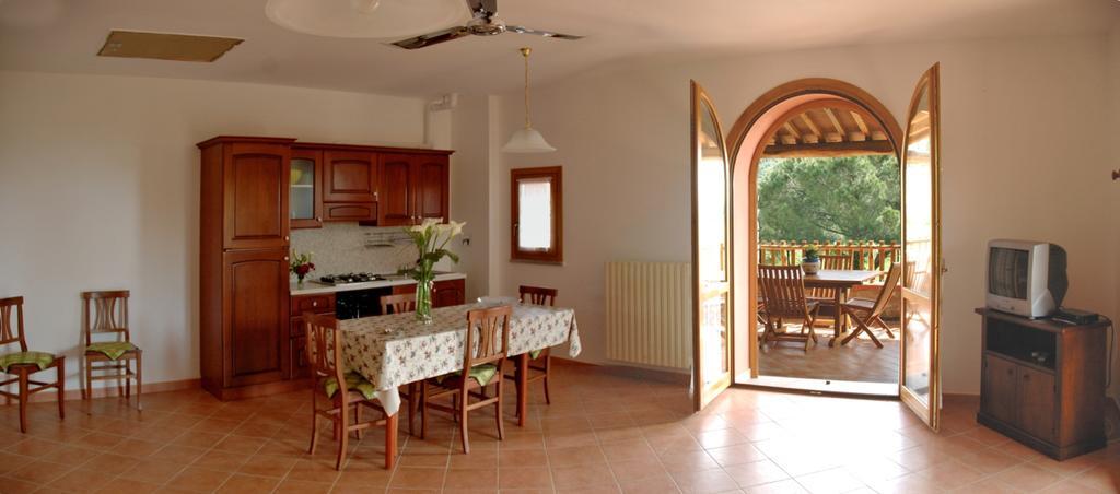 Agriturismo Podere Gozzuto Gavorrano Bilik gambar