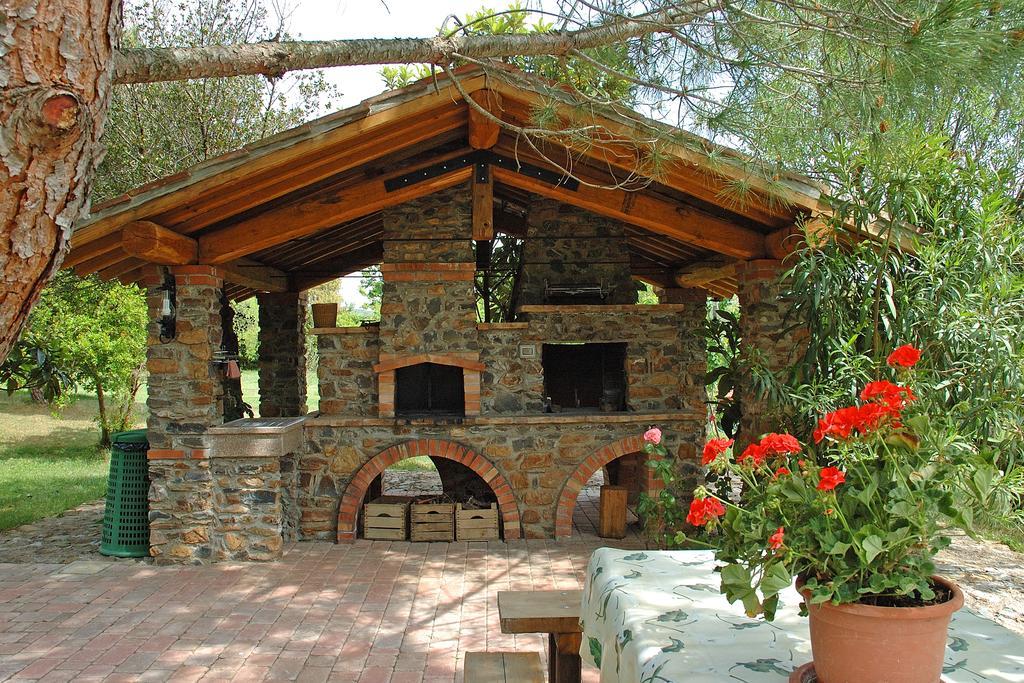 Agriturismo Podere Gozzuto Gavorrano Luaran gambar